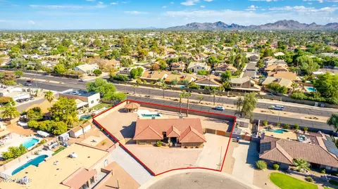 4443 E Beck Ln, Phoenix, AZ 85032 photo 6