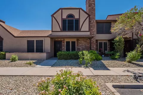 7977 W Wacker Rd #205, Peoria, AZ 85381