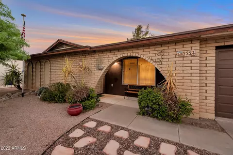 2224 S Emerson --, Mesa, AZ 85210 photo 2