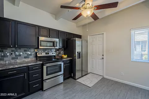4752 N 14th St, Phoenix, AZ 85014 photo 10