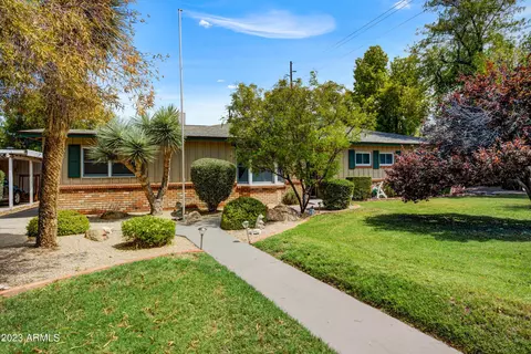 1952 E San Miguel Ave, Phoenix, AZ 85016 photo 2