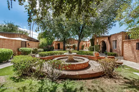 3002 N 32nd St #11, Phoenix, AZ 85018