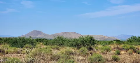 lot13 E Bumblebee Ln #13, Pearce, AZ 85625