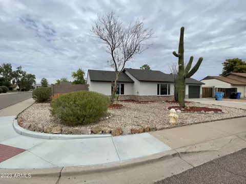 1430 W Runion Dr, Phoenix, AZ 85027