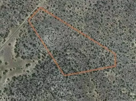 0000 E None Assigned St #11B, Paulden, AZ 86334