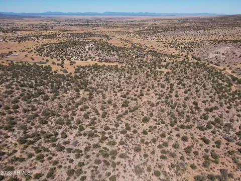 0000 E None Assigned St #11B, Paulden, AZ 86334 photo 4