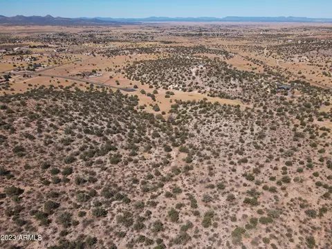 0000 E None Assigned St #11B, Paulden, AZ 86334 photo 3