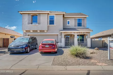 785 W Burkhalter Dr, San Tan Valley, AZ 85143
