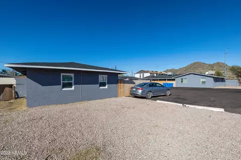 513 E Hatcher Rd, Phoenix, AZ 85020 photo 6
