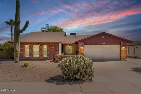 3101 W Topeka Dr, Phoenix, AZ 85027