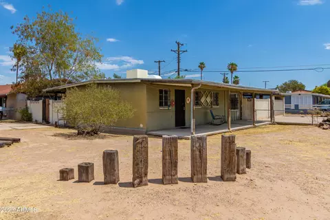2107 N 40th Dr, Phoenix, AZ 85009