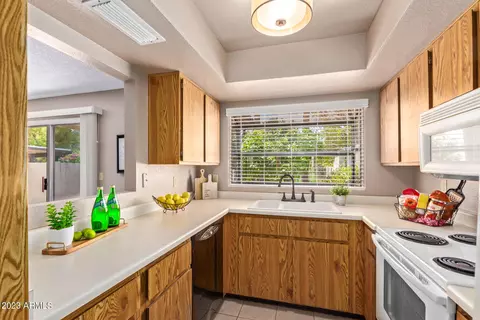 7006 E Jensen St #10, Mesa, AZ 85207 photo 6