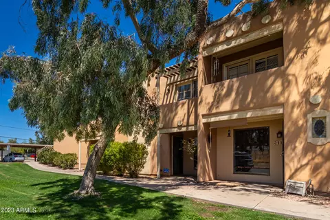 1425 E Desert Cove Ave #10, Phoenix, AZ 85020