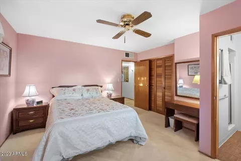 4302 E Calle Redonda --, Phoenix, AZ 85018 photo 13
