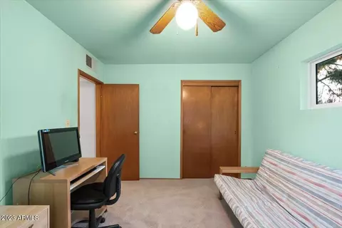 4302 E Calle Redonda --, Phoenix, AZ 85018 photo 16