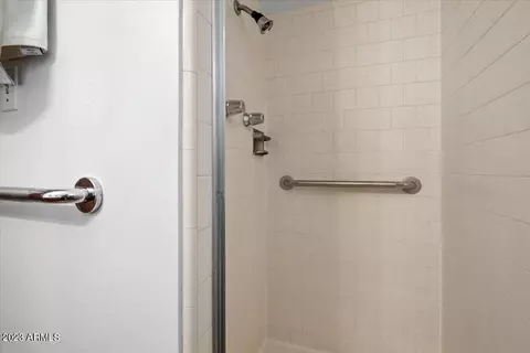 4302 E Calle Redonda --, Phoenix, AZ 85018 photo 15