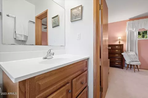 4302 E Calle Redonda --, Phoenix, AZ 85018 photo 14