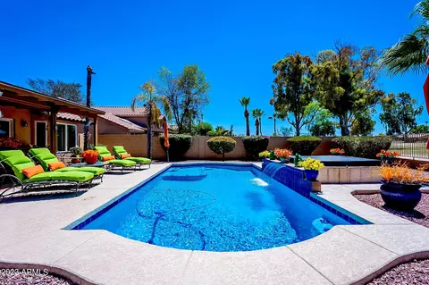 11632 S 44th St, Phoenix, AZ 85044 photo 2