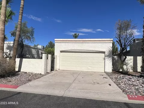 630 E Jensen St #119, Mesa, AZ 85203