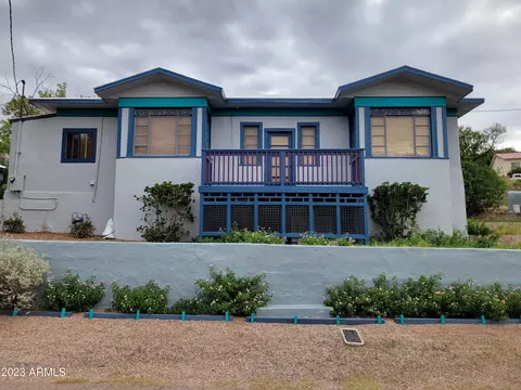 12 Navajo Trl, Bisbee, AZ 85603