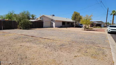 11450 W Illinois Ave, Youngtown, AZ 85363