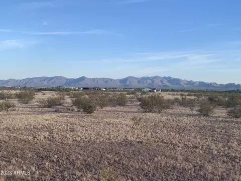 25802 W Peak View Rd #-, Wittmann, AZ 85361