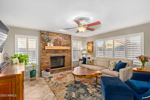 1601 E Potter Dr, Phoenix, AZ 85024 photo 9