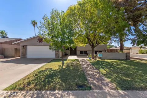 4506 S Willow Dr, Tempe, AZ 85282