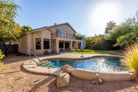 534 W Desert Ave, Gilbert, AZ 85233