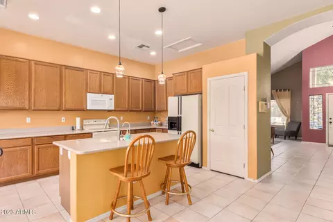 534 W Desert Ave, Gilbert, AZ 85233 photo 15