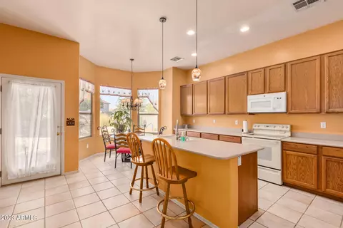 534 W Desert Ave, Gilbert, AZ 85233 photo 14