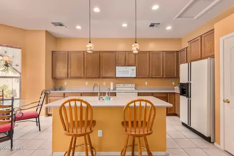 534 W Desert Ave, Gilbert, AZ 85233 photo 16