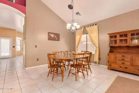 534 W Desert Ave, Gilbert, AZ 85233 photo 6