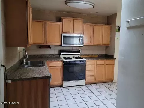 1848 E Montecito Ave, Phoenix, AZ 85016 photo 4