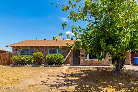 6329 N 43rd Ave, Phoenix, AZ 85019 photo 2