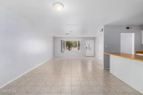 6329 N 43rd Ave, Phoenix, AZ 85019 photo 10