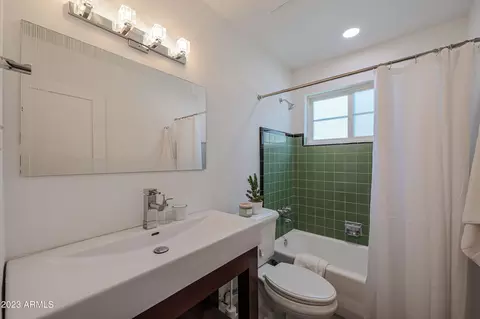 901 E Berridge Ln, Phoenix, AZ 85014 photo 31