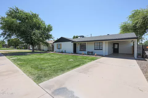 901 E Berridge Ln, Phoenix, AZ 85014 photo 3