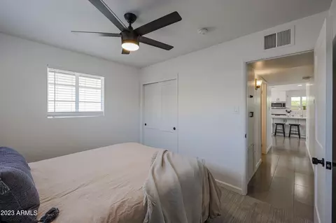 901 E Berridge Ln, Phoenix, AZ 85014 photo 24