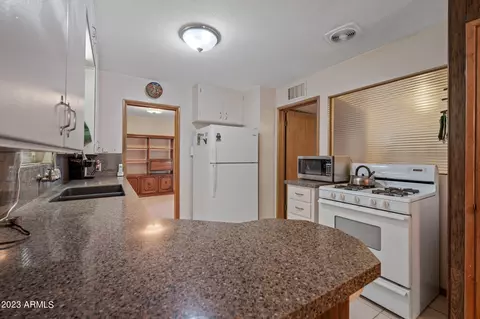 4207 E Catalina Dr, Phoenix, AZ 85018 photo 7