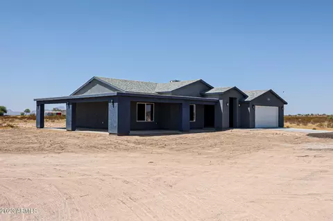 33401 W Ardmore Rd, Tonopah, AZ 85354