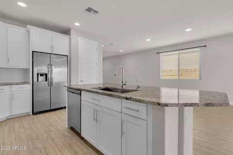 9656 E Twinkle Ave, Mesa, AZ 85212 photo 7