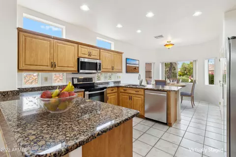 21626 N 154th Ln, Sun City West, AZ 85375