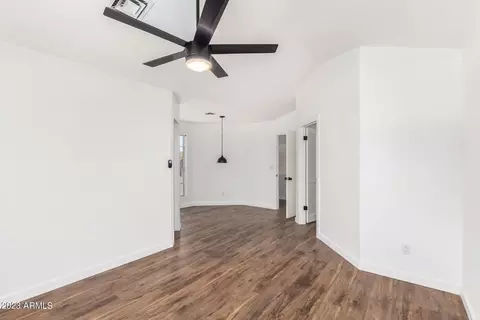 433 E Taro Ln, Phoenix, AZ 85024 photo 16