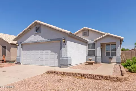 2112 W 21st Ave, Apache Junction, AZ 85120