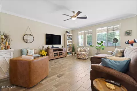 1077 E Regent Dr, Gilbert, AZ 85298 photo 6