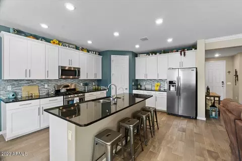 1077 E Regent Dr, Gilbert, AZ 85298 photo 8