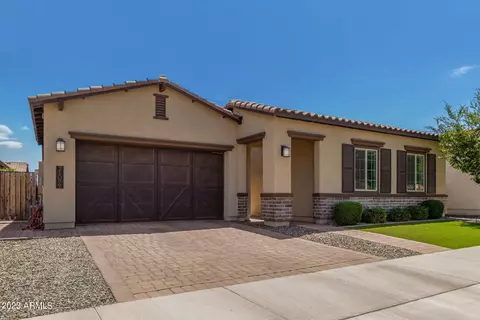 21099 E Seagull Dr, Queen Creek, AZ 85142