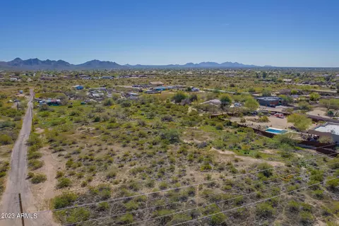 39071 N 7th St #ABCD, Phoenix, AZ 85086