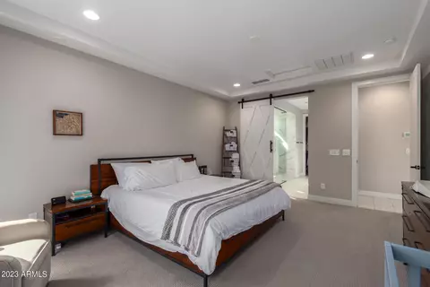 2947 E Tina Dr, Phoenix, AZ 85050 photo 22